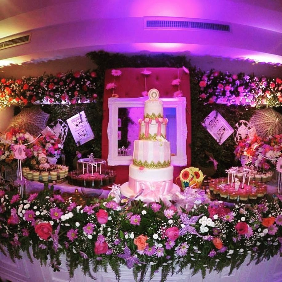 Servicio de catering para todo tipo de eventos bodas quinceaños 15 años primeras comuniones matrimonios buffet menú cotizaciones cumpleaños parrilladas paellas